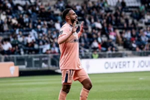 بوفال يودع لوهافر ويشكر الجماهير بعد البقاء بالدوري