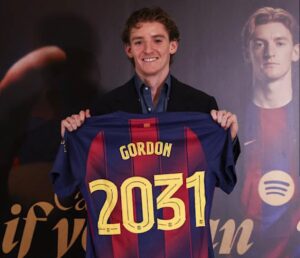 غوردون يعلن انضمامه لبرشلونة ويطمح بحصد الألقاب