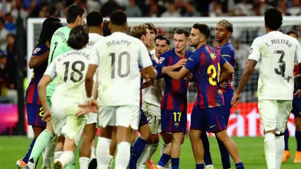 برشلونة يستضيف ريال مدريد.. مباراة حاسمة لليغا الإسبانية