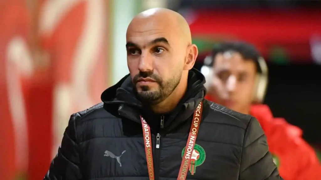 الاتحاد السعودي يضع الركراكي ضمن خيارات التدريب