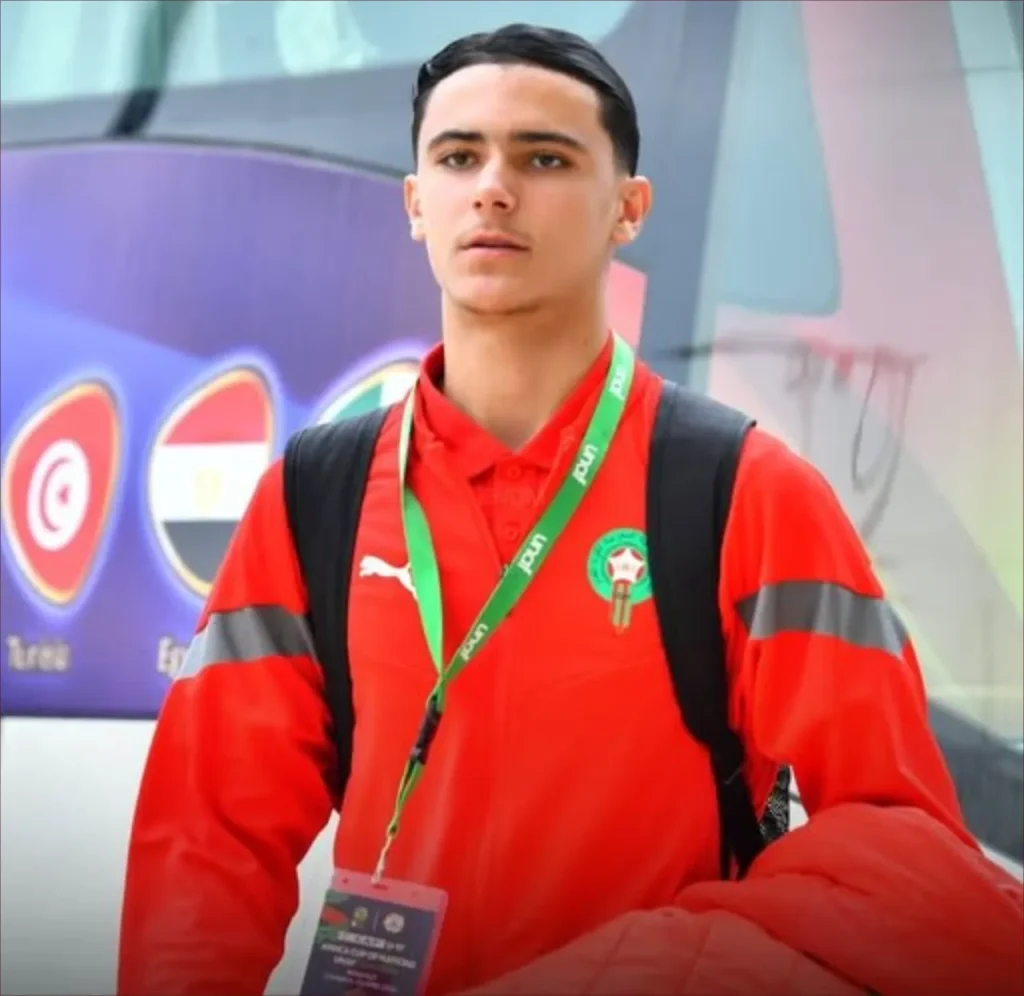 بنطالب يتوج رجل مباراة المغرب ومصر في أمم إفريقيا