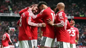 فيرنانديز يعادل رقم هنري ودي بروين القياسي بالدوري الإنجليزي