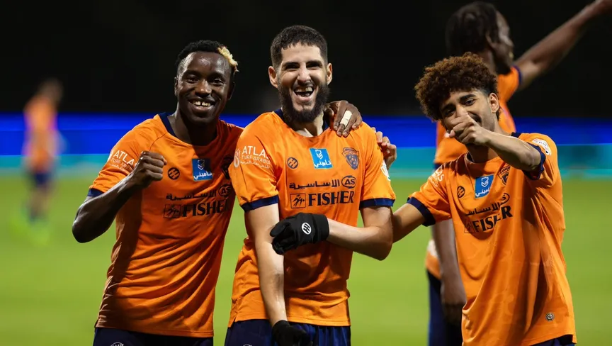 الفيحاء يفوز على الرياض 4-2 بدوري روشن السعودي