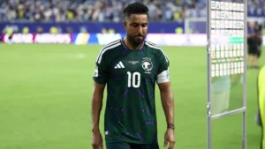 غياب 5 نجوم عن قائمة منتخباتهم في بطولة خليجي 27 بجدة