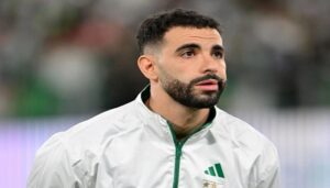 غياب ريان آيت نوري عن مواجهة بوروندي يثير جدلاً بالمنتخب الجزائري