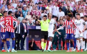 الاتحاد الإسباني يقرر عقوبات انضباطية عقب ديربي مدريد الأخير