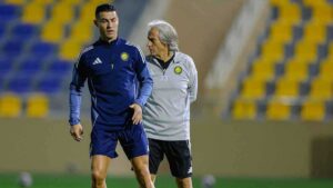 قرار جيسوس بشأن رونالدو أمام ويلز يشعل الجدل.. المدرب يكشف التفاصيل