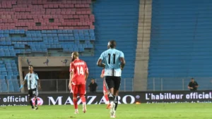 جماهير المنتخب التونسي تهاجم اللاعبين عقب التعادل مع بوتسوانا في رادس