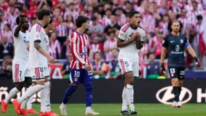 توتر واشتباك لفظي بين لاعبي ريال وأتلتيكو مدريد في النفق