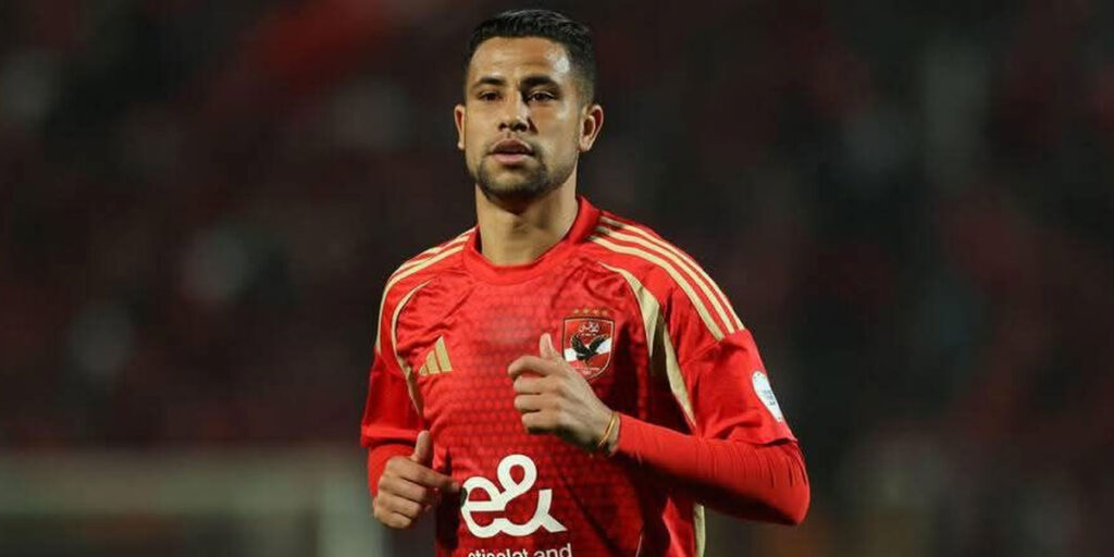 الأهلي المصري يقرر الاستغناء عن خدمات المغربي رضا سليم