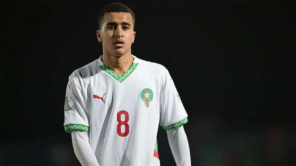 ريال مدريد يجدد اهتمامه بضم اللاعب المغربي عبد الله وزان