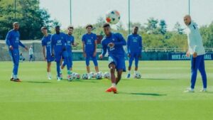 زيدان يقود فرنسا أمام تركيا في افتتاح دوري الأمم الأوروبية
