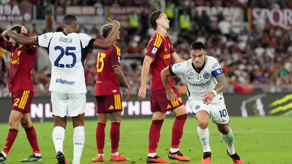 روما وإنتر ميلان يتعادلان ويحافظان على صدارة الدوري الإيطالي