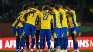 مينيي يؤكد غياب ليمينا وألفيناه عن مواجهة المنتخب المغربي