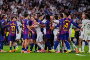 السلطات الإسبانية تصنف الكلاسيكو بين برشلونة وريال مدريد مباراة عالية الخطورة