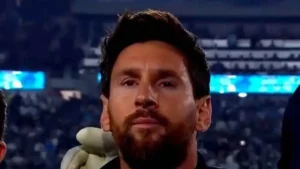 ميسي يودع المنتخب الأرجنتيني بالدموع خلال مواجهة بنين الودية