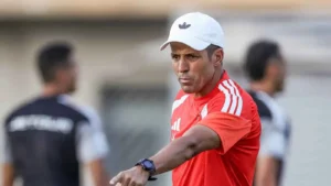 الحسين عموتة يخوض اختباره الأول في ديربي الأهلي والزمالك اليوم