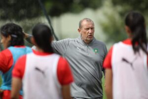 المدرب الفرنسي إريك بلاهيك يعلق على توليه قيادة المنتخب المغربي النسوي