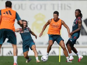 نفي واقعة عراك جود بيلينغهام ومارك كوكوريلا في تدريبات ريال مدريد