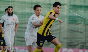 المغرب الفاسي يتعادل سلبياً مع نهضة بركان في البطولة الاحترافية