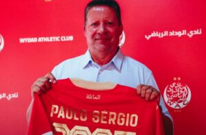 الوداد الرياضي يقرر إنهاء مهام المدرب باولو سيرجيو رسمياً