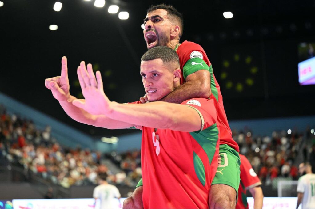 الكاف يشيد بالأداء القوي للمنتخب المغربي في افتتاح كأس إفريقيا
