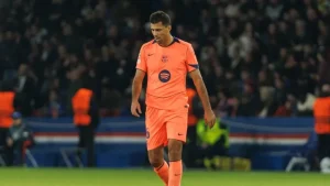 رودري يطالب لاعبي برشلونة بتصحيح الأخطاء الدفاعية بعد خسارة الكلاسيكو