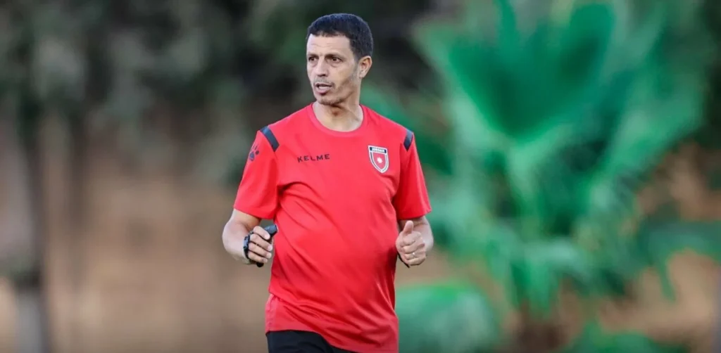 إدارة نادي الفتح السعودي تؤكد استمرار المدرب جمال السلامي