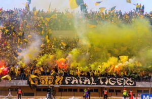 جماهير المغرب الفاسي تطالب الأنصار بالانضباط قبل مواجهة الرجاء بمكناس